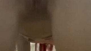 Alice Pees and Farts at the Same Time