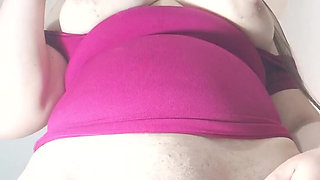 Giant Cameltoe Colombian Masturbates for Her Client with Her Vagina Marked in Leggings