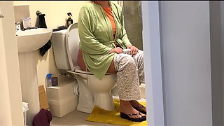 Caught Step Mom Peeing:what Happens Next Will Surprise You