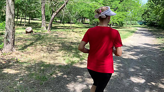 Just Fuck Sporty MILF Handjob in Park