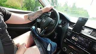 tits on shes new car and handjob