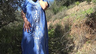 Turkish Amateur Wife Shows Her Asshole to Her Masturbating Stepson