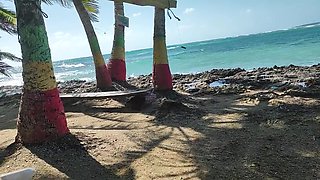 Garganta Profunda In Linda Latina Follando En Playa Publica