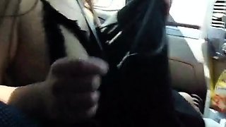 Outdoor Japanese Slave Blowjob in Cosplay