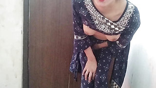 Step sister ko nanga kar ke hotel me jabar dasti pela