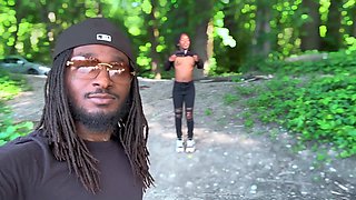 Sexy Fit Bubble-assed Ebony Gal Gets Fucked & Creampied By Her BBC BF Right In the Car