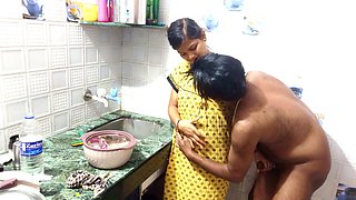 Indian Girl Has Hard Sex in Kitchen Mumbai