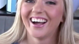 Blonde teen sucks and fucks after pickup