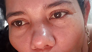 Girlfriend sucking soft deep throat