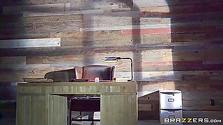 Breaking And Entering And Insertion - Phoenix Marie
