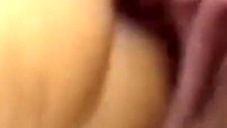 She puts objects in the pussy and a passerby can not resist