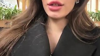 Shy_priincess masturbates in public toilet