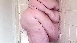 The fat SSBBW shower Goddess