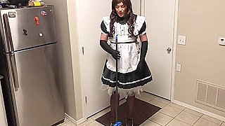 Sissy Maid Amanda Kiss Gets Punished & Humiliated By Miss Nyx With Laila Lorenn And Kingandqueenhot