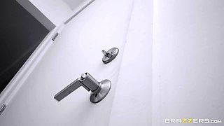 Breaking, Entering & Teaching Teens With Jordi El Nino Polla, Phoenix Marie, Piper Perri - Brazzers