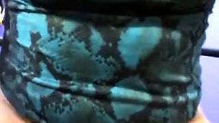 Latina Fingering Squirting Webcam Show