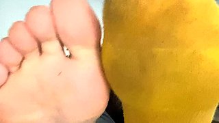 Blonde enjoys hot foot fetish sex