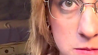 Stepmom's Been Cheating - Blowjob Bribe