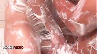 Brunette Beauty Anne Gives Intense Shower Blowjob Before Steamy Puss Play