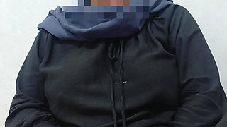 beautiful sister wearing a hijab