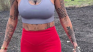 Picking up Hot Girls Straight From the Gym