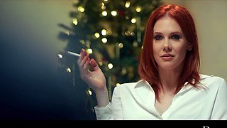 Redheaded MILF Maitland Ward teases in high heels and smoky eyes