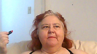 Mini Lipstic Chat Dressed