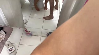 Arab babe hides her face but never hides a pussy