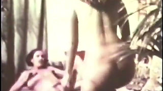 Hard vintage fuck on the bed
