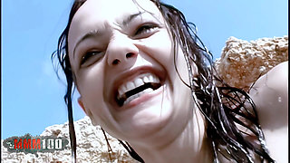 Hot Young Alicya Doing a Strip by the Beach