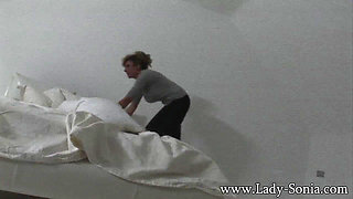 Secret Video Pillow Humping