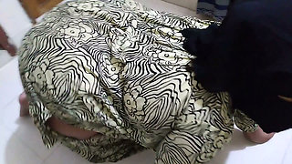 My Beautiful Stepmother in Law Gets Stuck Under the Bed Then I Give Her Big Ass a Rough Fuck