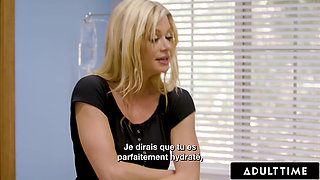 ADULT TIME - Kenzie Reeves Super Soaks Her MILF Doctor With Pussy Squirt! - FRENCH SUBTITLES