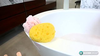 Demmy Gets Blazing Wet - Demmy Blaze - Scoreland