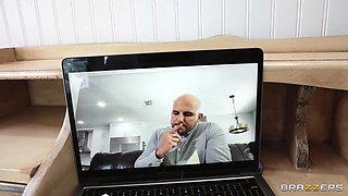 Hazel Grace takes white pecker deep in her cocoa pussy