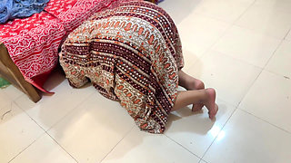 Big Ass Egyptian Hot Maid Stuck Under Bed & Naked Her Ass