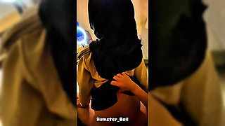 Amateur! Fucking an 18+ Indian Muslim Girl Still in High School