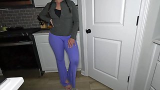 Mommy's Sultry Desire for a Steamy Blonde Encounter