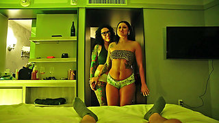 Horny Catalina Ossa Surprises BF W Double Baddie Threesome