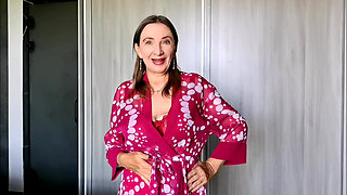 Granny with Huge Natural Tits and Shaved Pussy