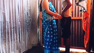Hot Desi Village Bhabhi Girl with Beautiful Saree Get Fucked Hard in Outside