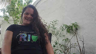 She Likes Black Cock