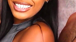 Wow! Hottest Black 18yo Ebony Teen Can Fuck!