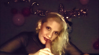 03 Hot Mature Woman Sucking in a Gloryhole Booth - Marian