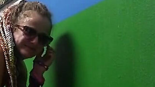 So This Is How You Use a Stick Playing Pool