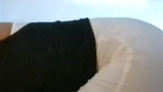 MILF with a Gorgeous Body Gives a Blowjob and Cums in Her Mouth